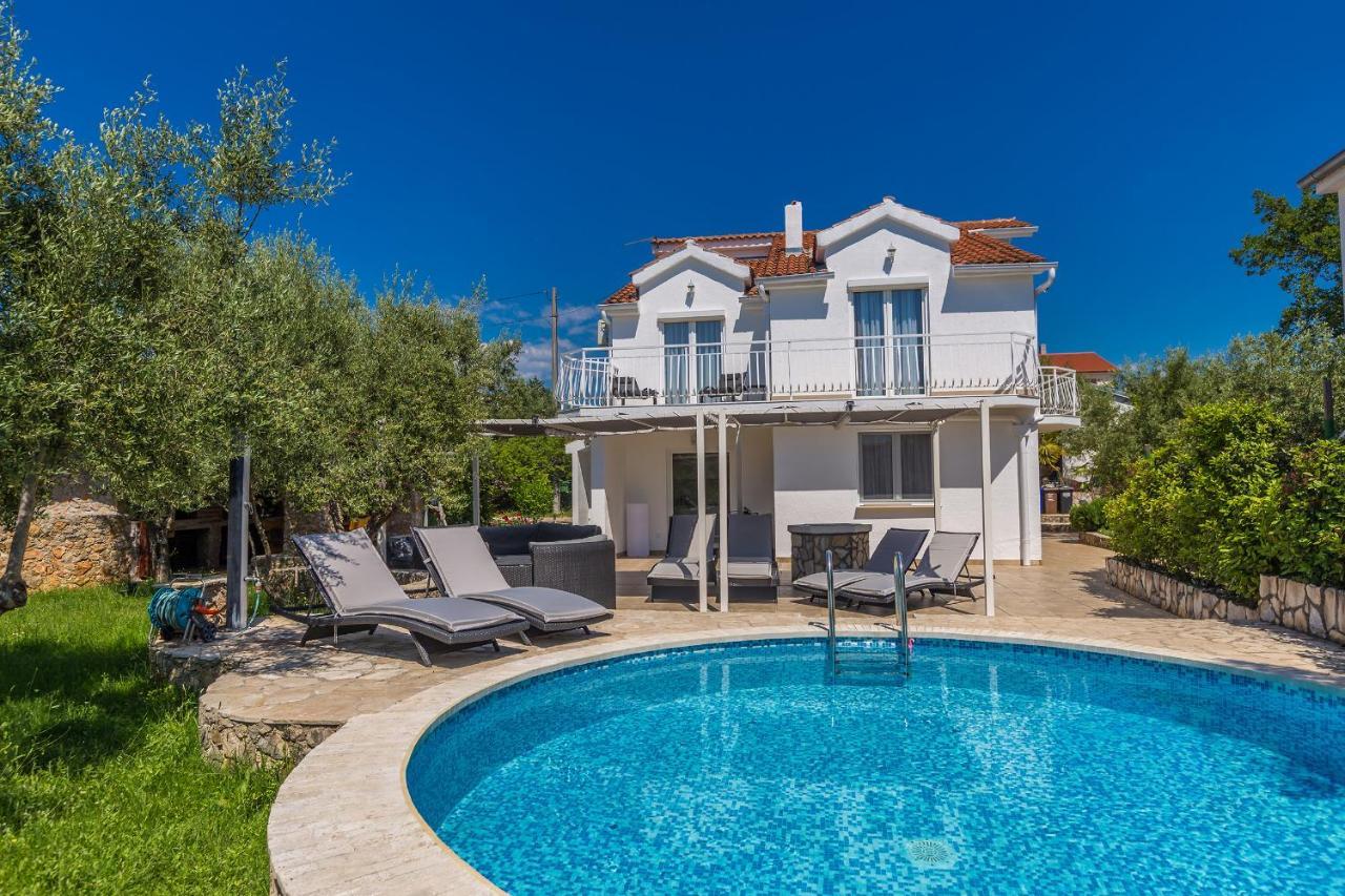 Brzac Holiday Home Olive Garden מראה חיצוני תמונה