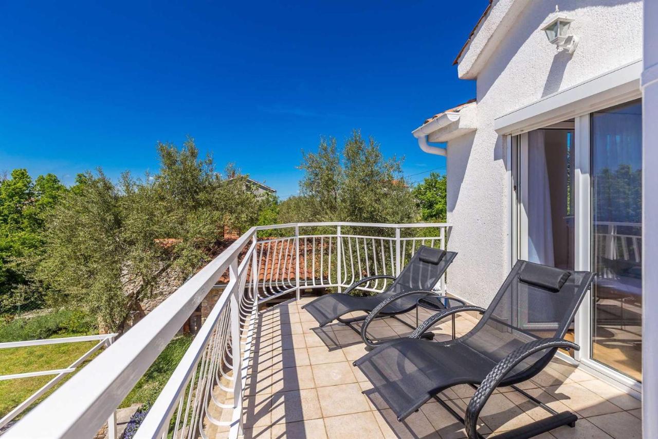 Brzac Holiday Home Olive Garden מראה חיצוני תמונה